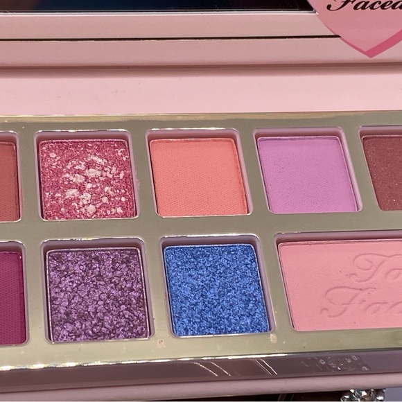 🍾❤️Host Pick❤️TOO FACED “Positively Playful Eye Shadow Palette” - Picture 8 of 13